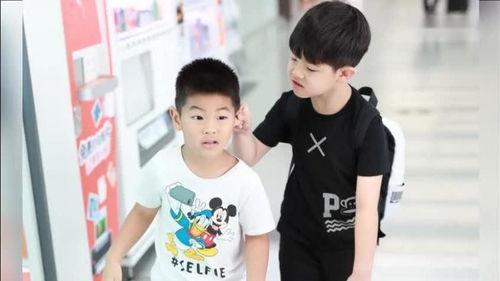 明星揪耳朵,趣味互动背后的温馨故事