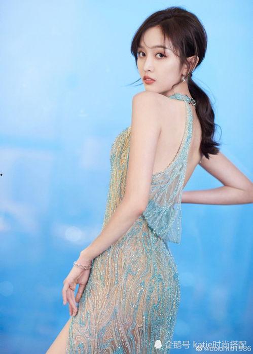 明星美人鱼图片,明星演绎海洋精灵的绝美风采